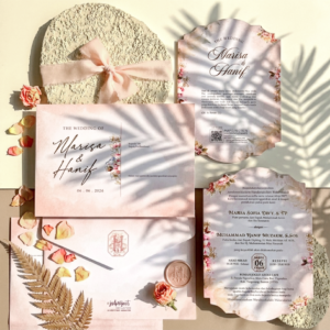 HC.Luxury WI ( 15 x 21 CM Cutting Round L)